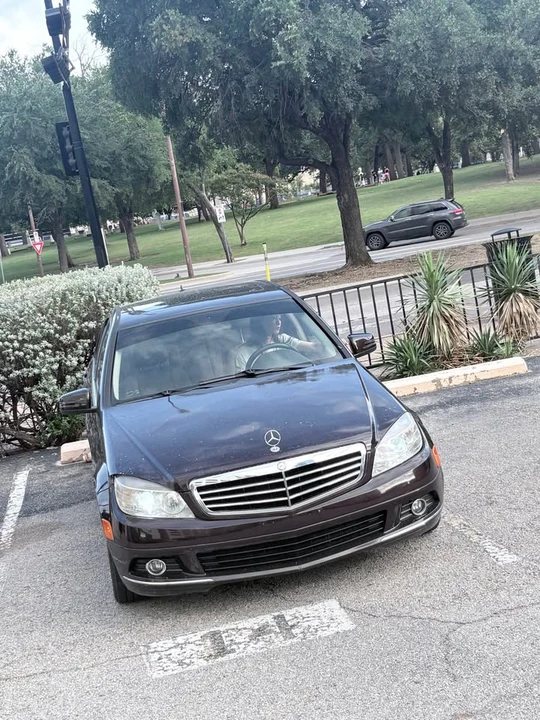 2011 Mercedes-Benz W204 C-Class - Image 6 of 7