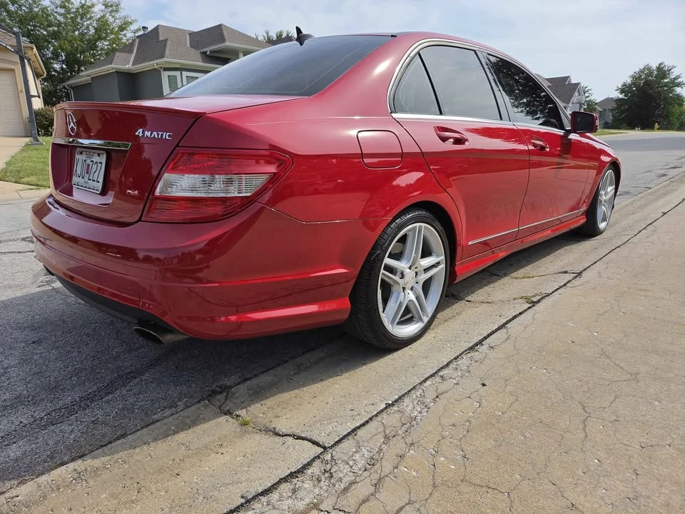 2011 Mercedes-Benz W204 C-Class - Image 2 of 13