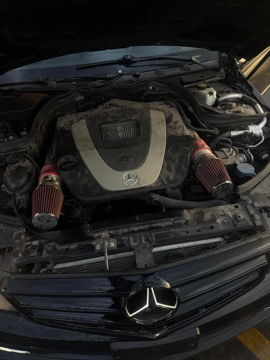 2011 Mercedes-Benz W204 C-Class - Image 9 of 10