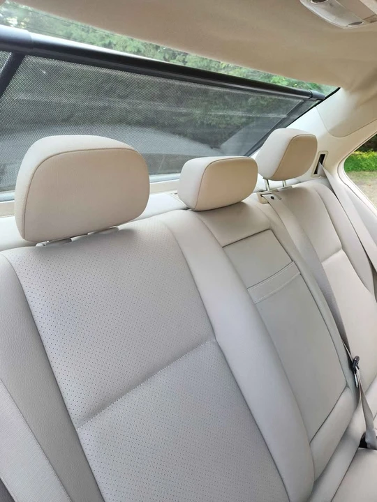 2011 Mercedes-Benz W204 C-Class - Image 18 of 19