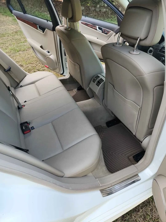 2011 Mercedes-Benz W204 C-Class - Image 19 of 19