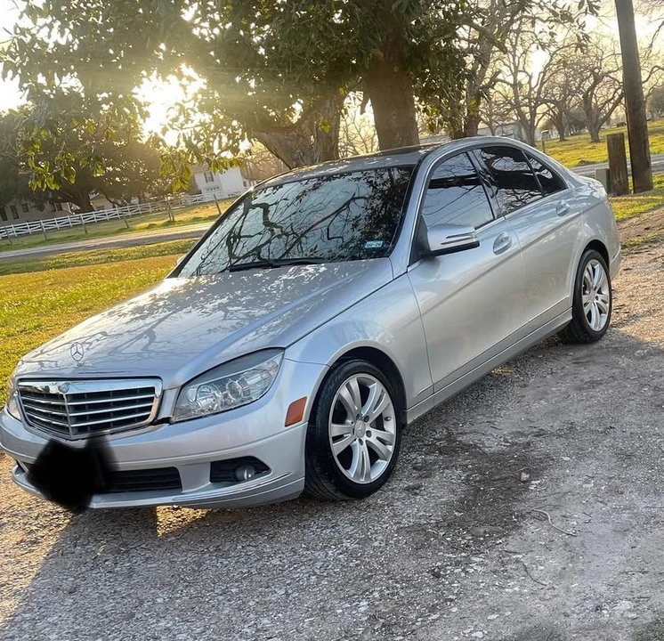 2011 Mercedes-Benz W204 C-Class - Image 3 of 5