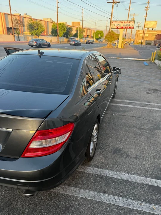 2011 Mercedes-Benz W204 C-Class - Image 4 of 8