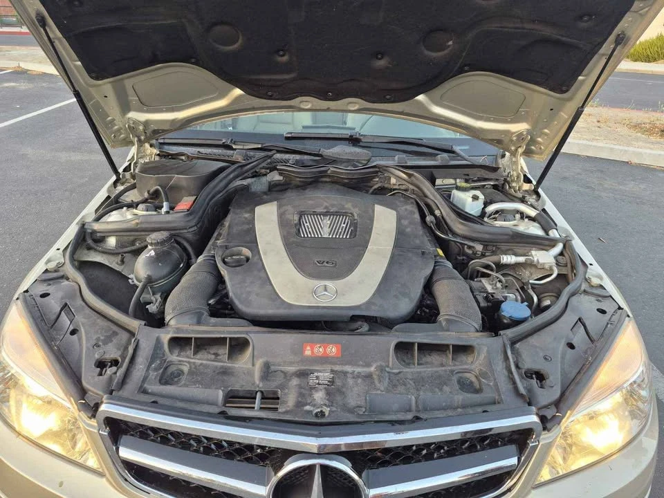 2011 Mercedes-Benz W204 C-Class - Image 9 of 13