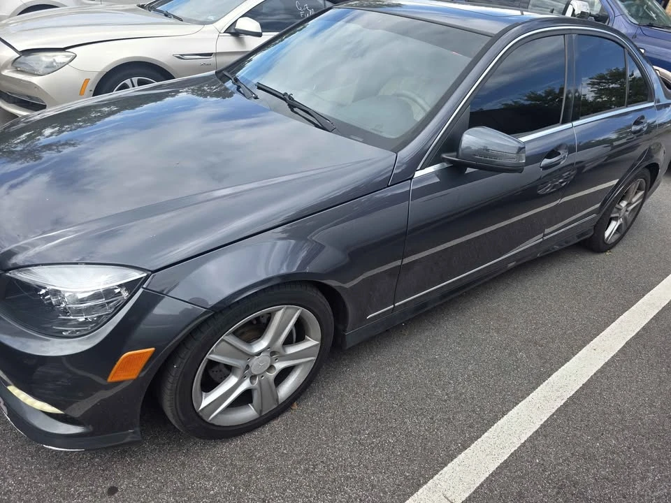 2011 Mercedes-Benz W204 C-Class - Image 2 of 14