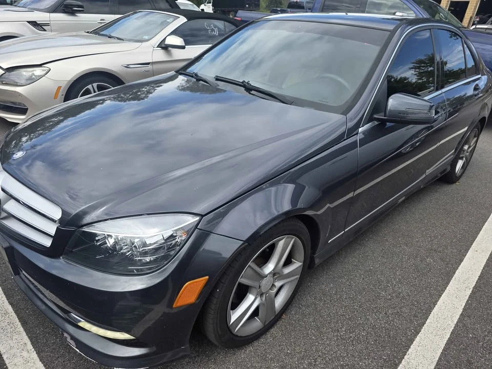 2011 Mercedes-Benz W204 C-Class - Image 8 of 14