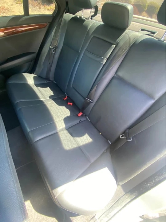 2011 Mercedes-Benz W204 C-Class - Image 9 of 9
