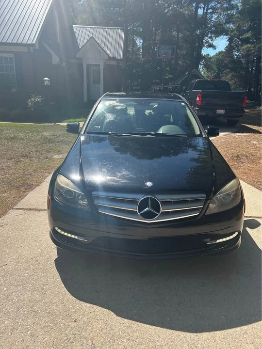 2011 Mercedes-Benz W204 C-Class - Image 4 of 6