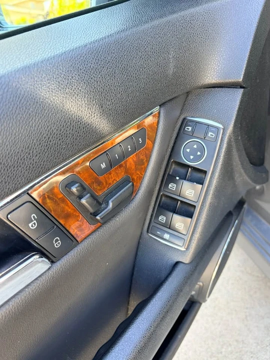 2011 Mercedes-Benz W204 C-Class - Image 6 of 9