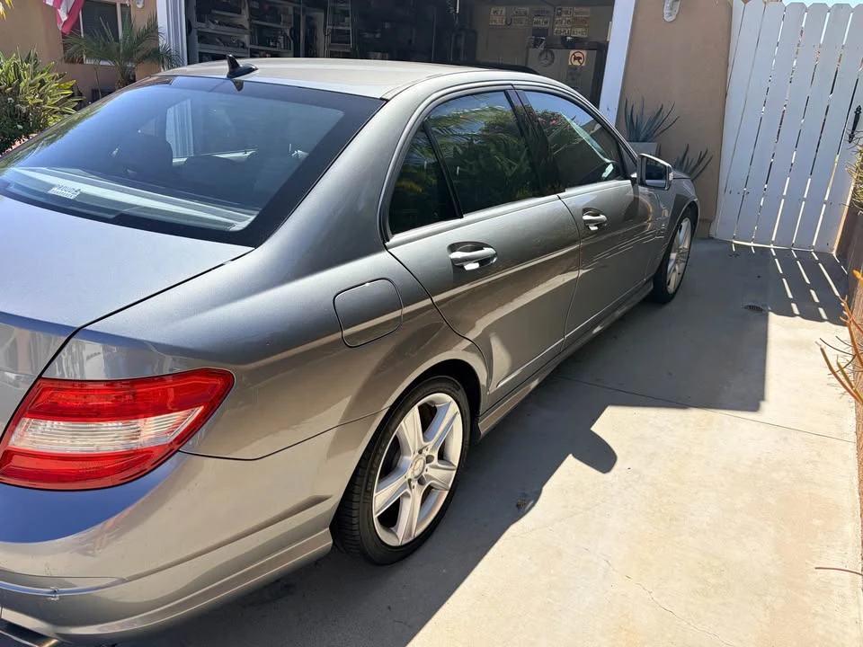 2011 Mercedes-Benz W204 C-Class - Image 3 of 9
