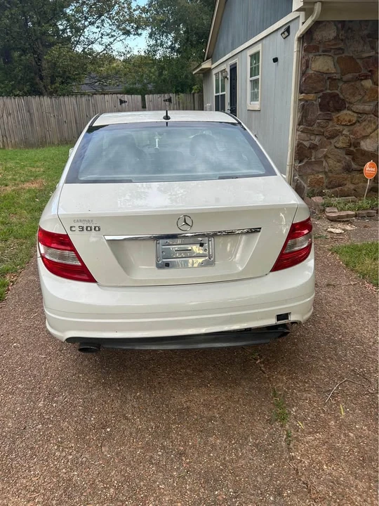 2011 Mercedes-Benz W204 C-Class - Image 4 of 4
