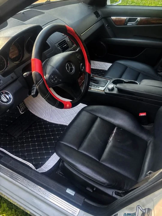 2011 Mercedes-Benz W204 C-Class - Image 6 of 8
