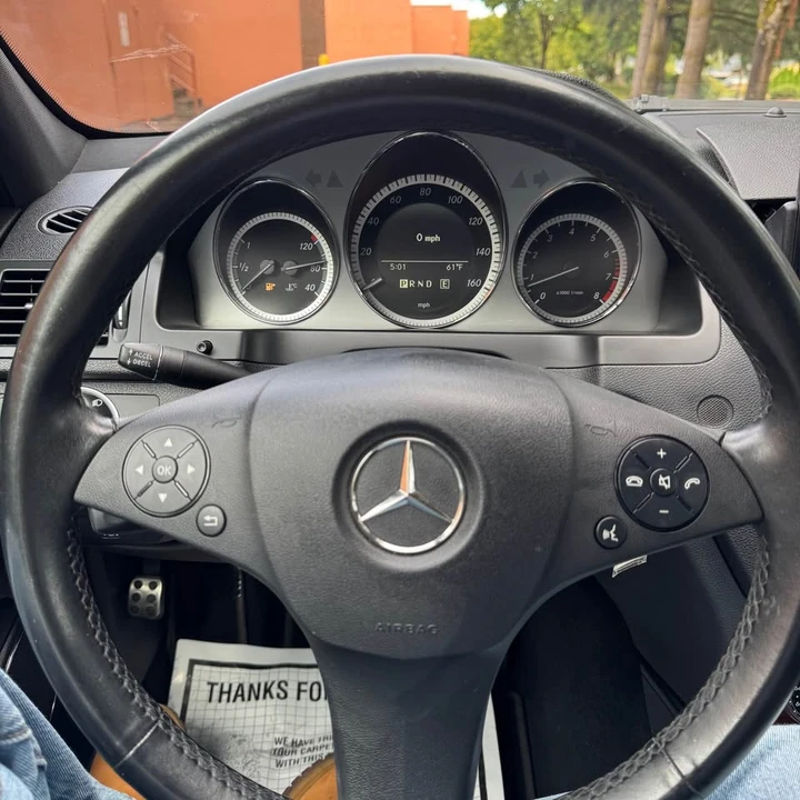 2011 Mercedes-Benz W204 C-Class - Image 10 of 10