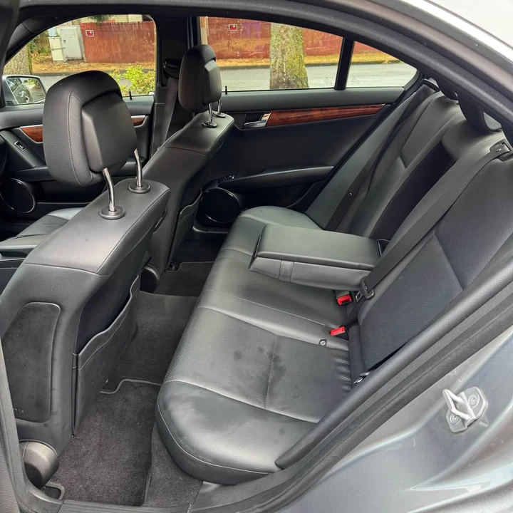 2011 Mercedes-Benz W204 C-Class - Image 8 of 10