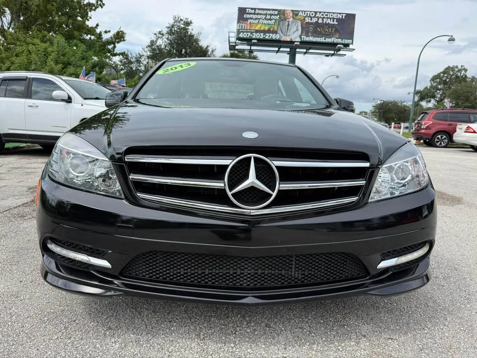 2011 Mercedes-Benz W204 C-Class - Image 8 of 14
