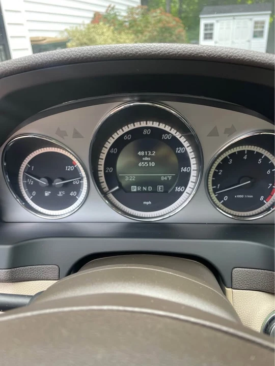 2011 Mercedes-Benz W204 C-Class - Image 8 of 9