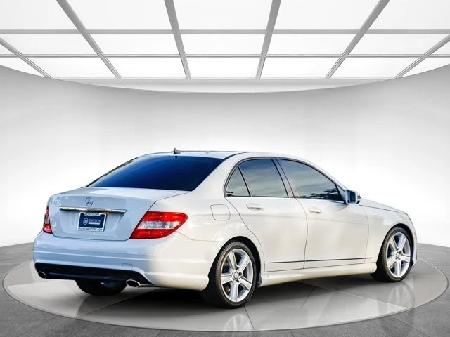 2011 Mercedes-Benz W204 C-Class - Image 4 of 12