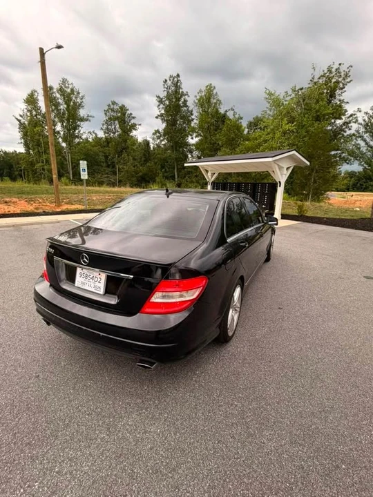 2011 Mercedes-Benz W204 C-Class - Image 6 of 11