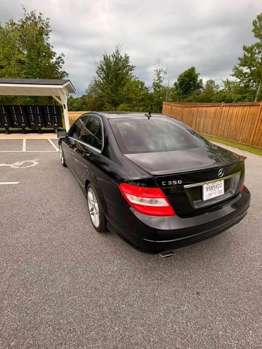 2011 Mercedes-Benz W204 C-Class - Image 3 of 11