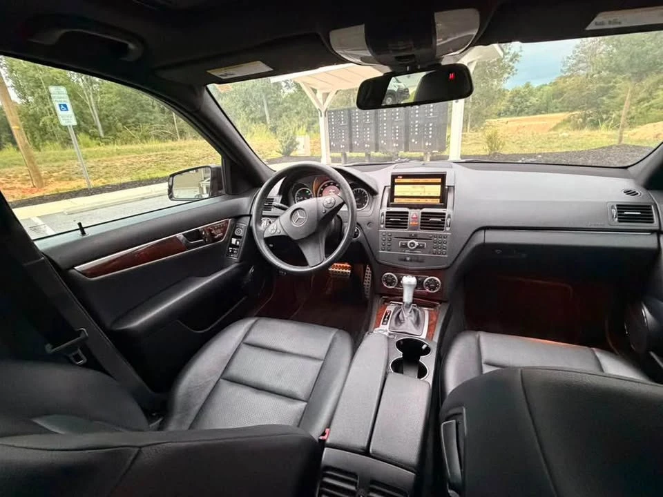 2011 Mercedes-Benz W204 C-Class - Image 7 of 11