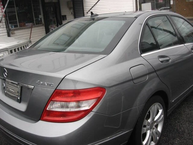 2011 Mercedes-Benz W204 C-Class - Image 4 of 20