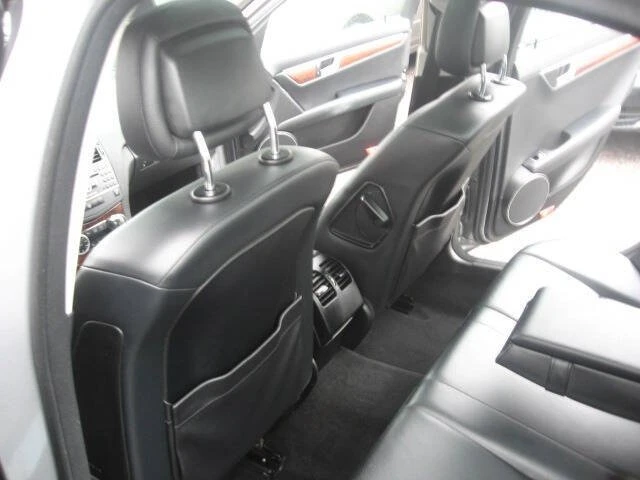 2011 Mercedes-Benz W204 C-Class - Image 18 of 20