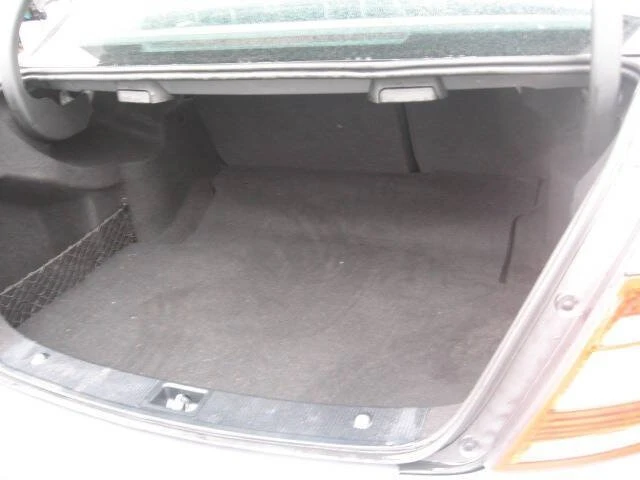 2011 Mercedes-Benz W204 C-Class - Image 20 of 20