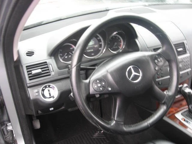 2011 Mercedes-Benz W204 C-Class - Image 16 of 20