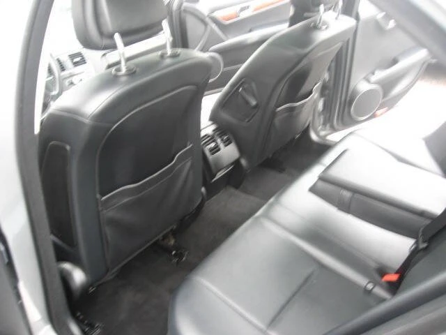 2011 Mercedes-Benz W204 C-Class - Image 17 of 20