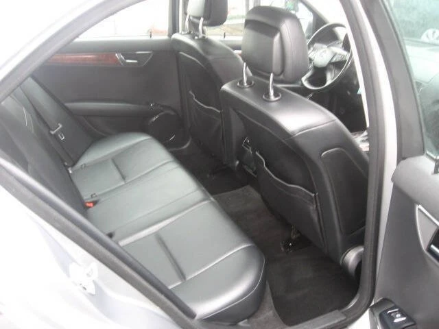 2011 Mercedes-Benz W204 C-Class - Image 10 of 20