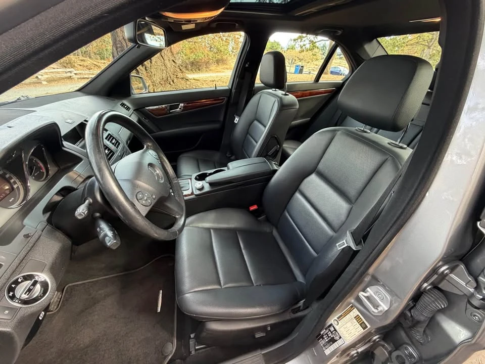 2011 Mercedes-Benz W204 C-Class - Image 9 of 12