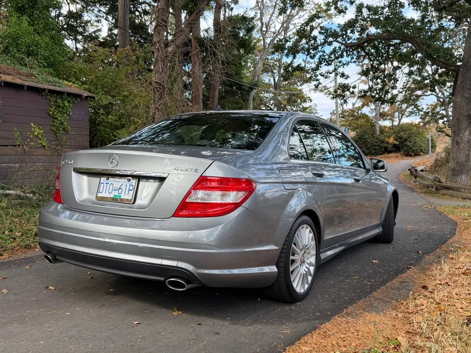 2011 Mercedes-Benz W204 C-Class - Image 3 of 12