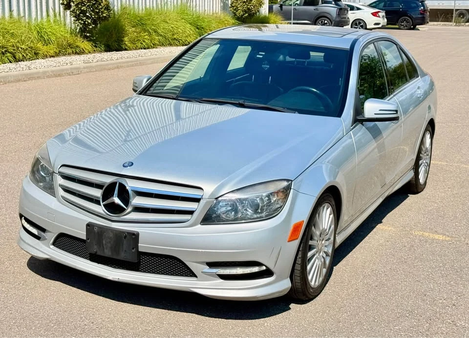 2011 Mercedes-Benz W204 C-Class - Image 2 of 14