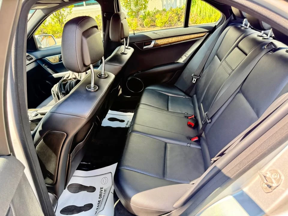 2011 Mercedes-Benz W204 C-Class - Image 7 of 14