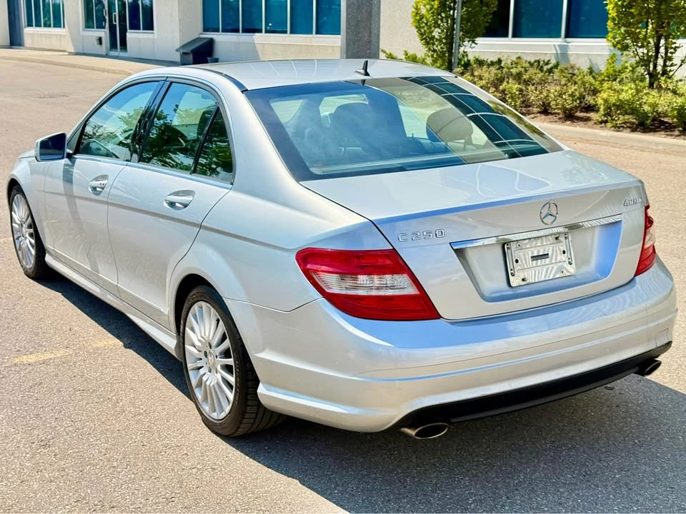2011 Mercedes-Benz W204 C-Class - Image 6 of 14