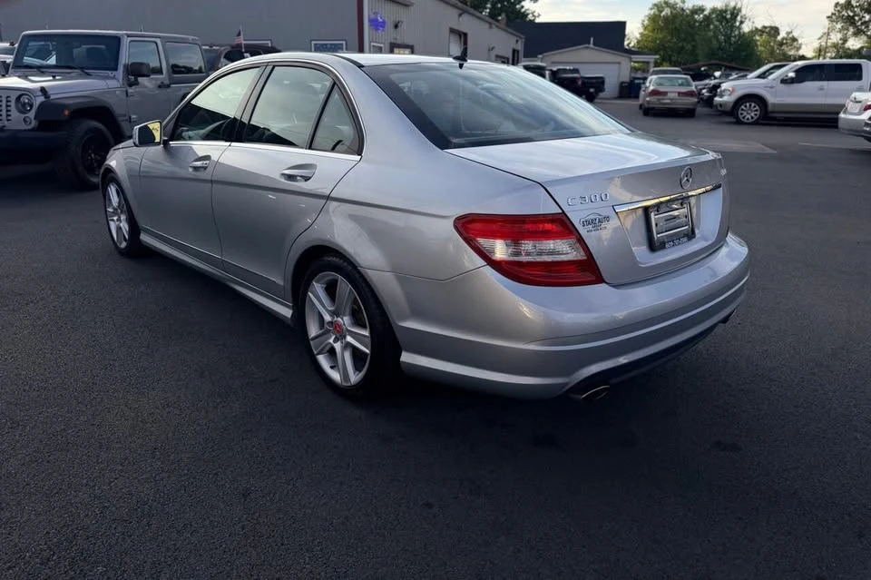 2011 Mercedes-Benz W204 C-Class - Image 4 of 20