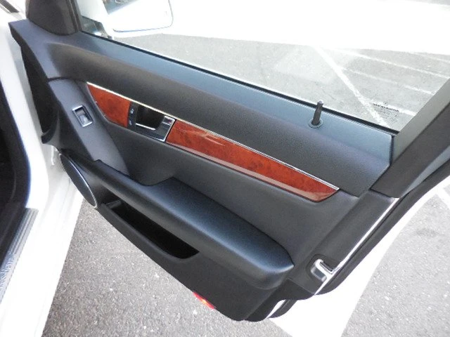 2011 Mercedes-Benz W204 C-Class - Image 15 of 20