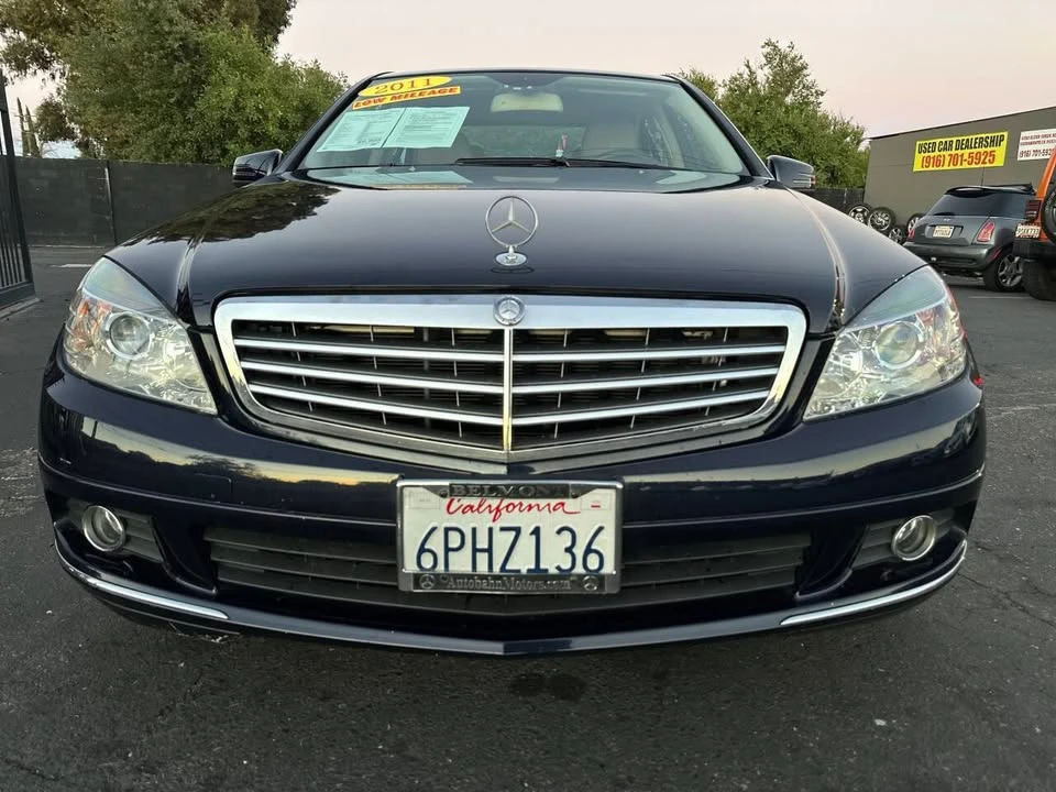 2011 Mercedes-Benz W204 C-Class - Image 2 of 20