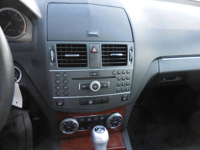 2011 Mercedes-Benz W204 C-Class - Image 20 of 20