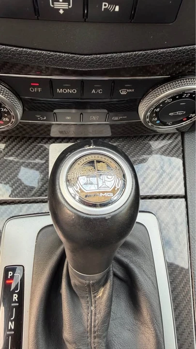 2011 Mercedes-Benz W204 C-Class - Image 17 of 20