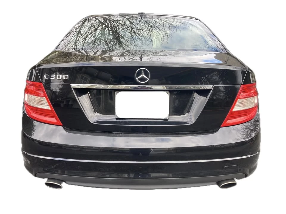 2011 Mercedes-Benz W204 C-Class - Image 3 of 10