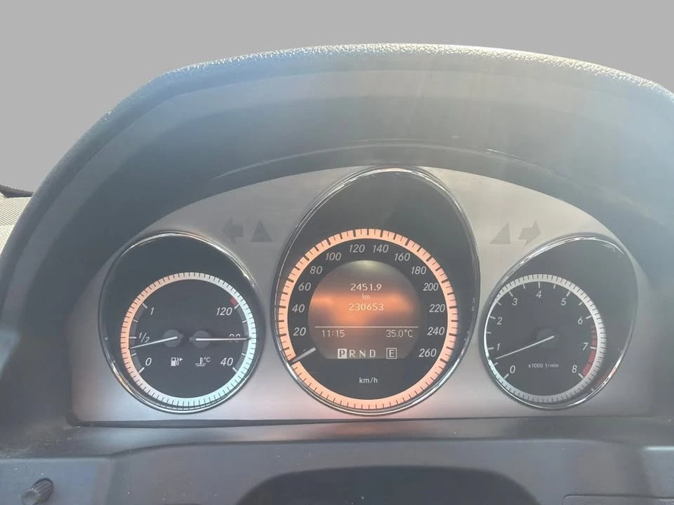 2011 Mercedes-Benz W204 C-Class - Image 13 of 18