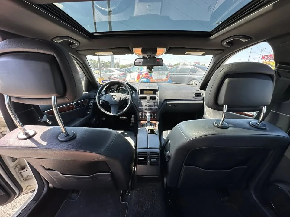 2011 Mercedes-Benz W204 C-Class - Image 14 of 20