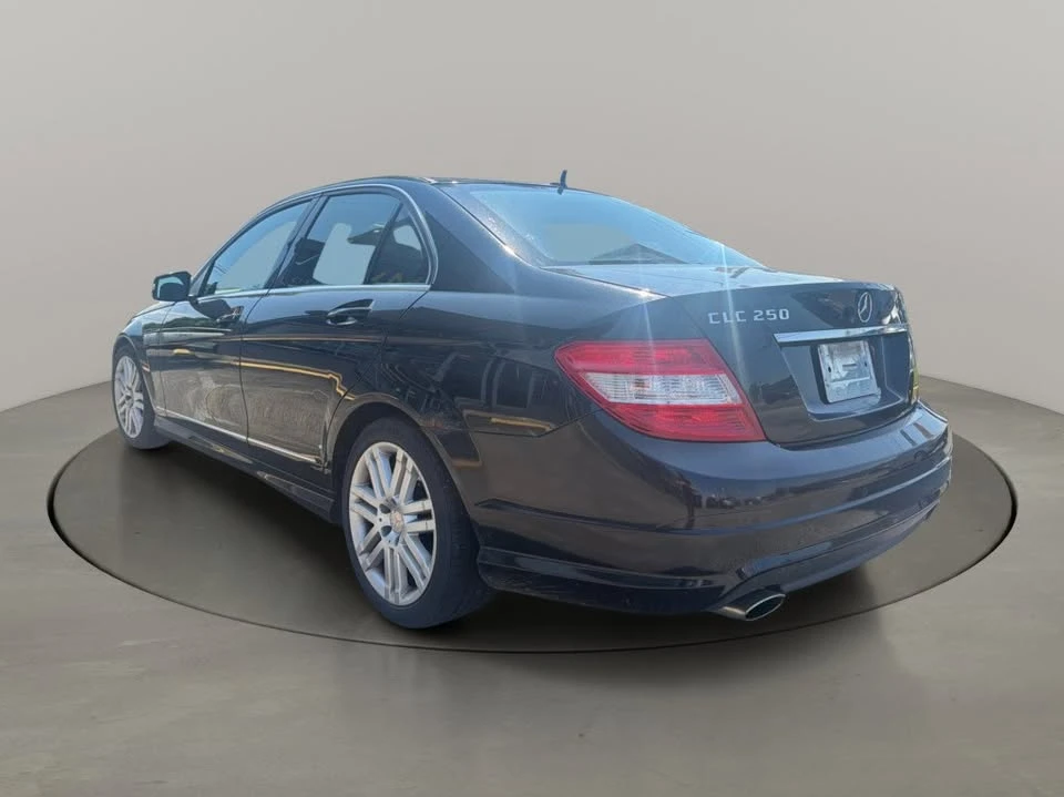2011 Mercedes-Benz W204 C-Class - Image 3 of 18