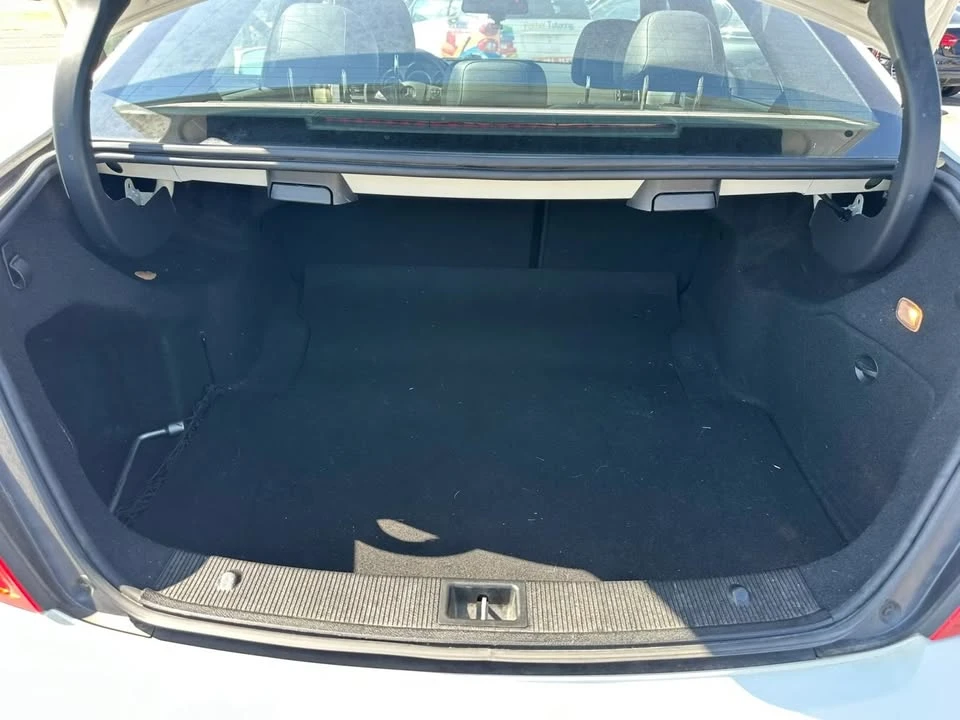 2011 Mercedes-Benz W204 C-Class - Image 17 of 20