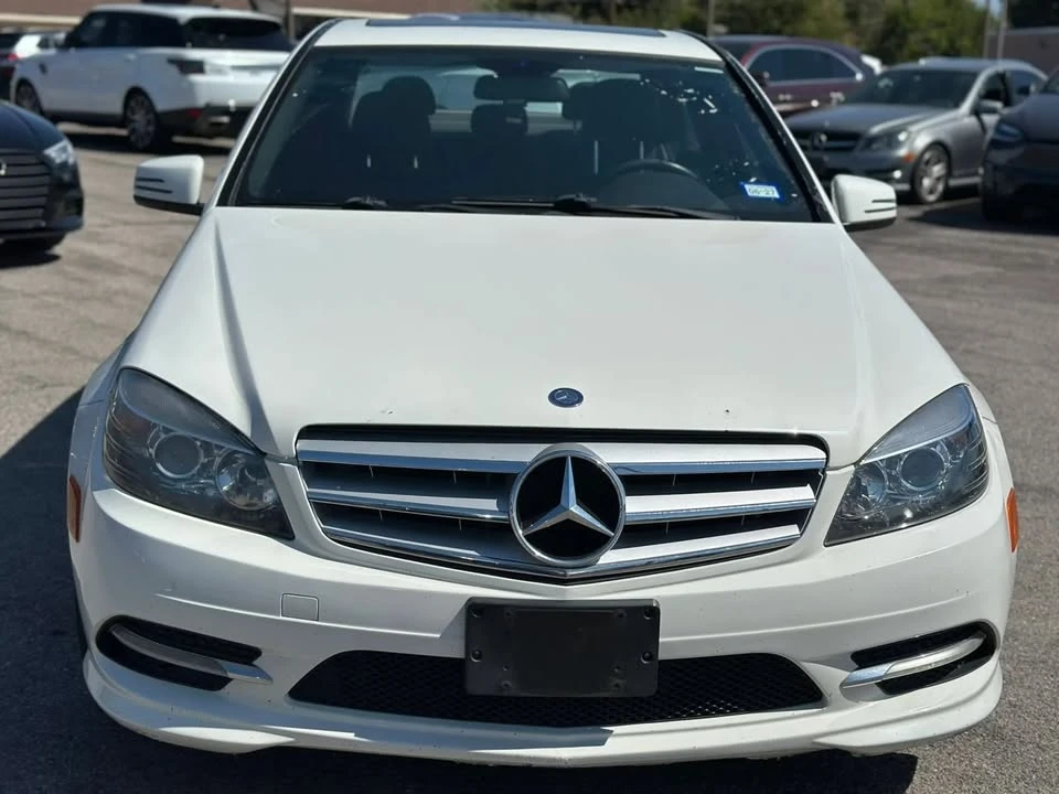 2011 Mercedes-Benz W204 C-Class - Image 3 of 20