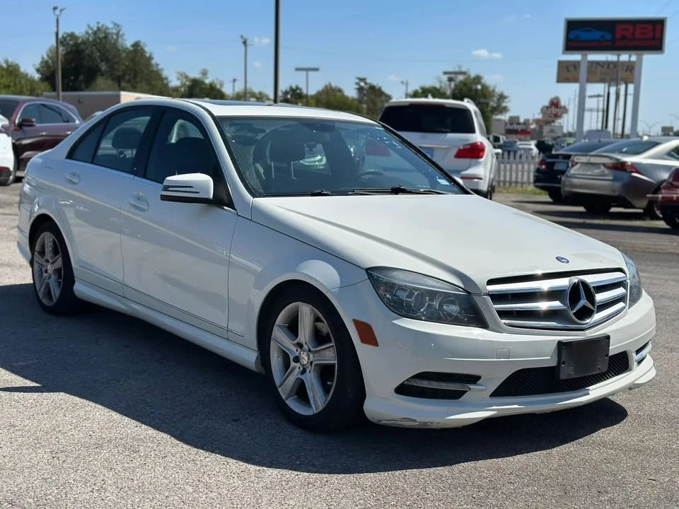 2011 Mercedes-Benz W204 C-Class - Image 4 of 20