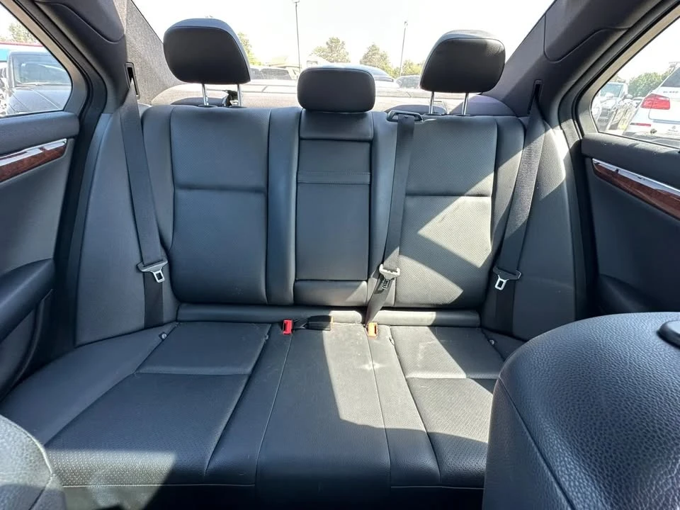 2011 Mercedes-Benz W204 C-Class - Image 15 of 20