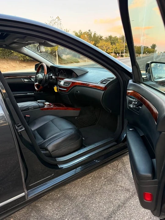 2011 Mercedes-Benz W221 S-Class - Image 12 of 19
