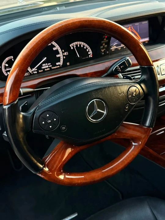2011 Mercedes-Benz W221 S-Class - Image 8 of 19